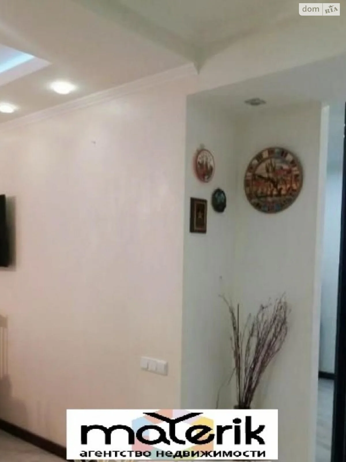 Продается 4-комнатная квартира 130 кв. м в Одессе, ул. Академика Заболотного - фото 1