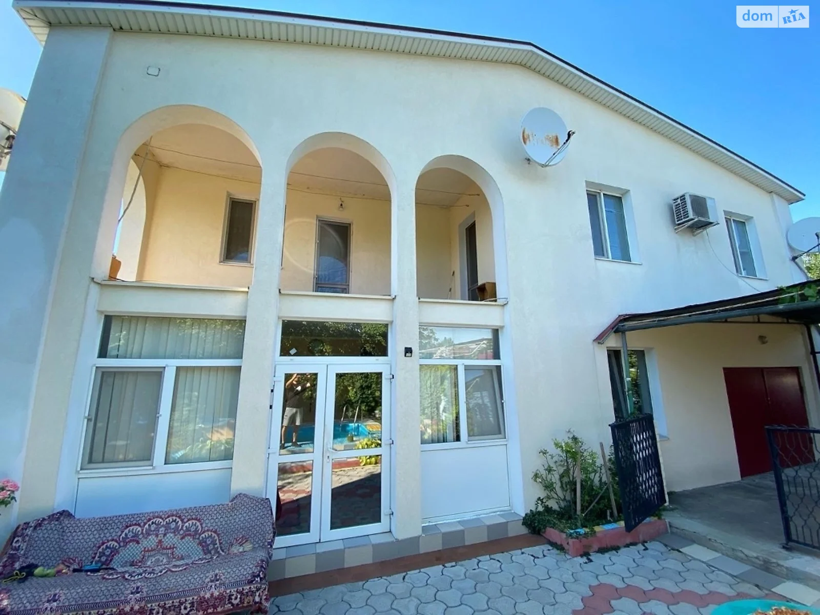 Продається будинок 2 поверховий 182 кв. м з гаражем, цена: 79999 $ - фото 1