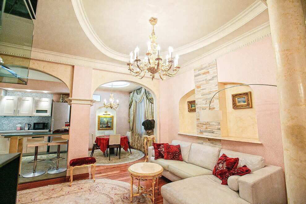 Продається 3-кімнатна квартира 105 кв. м у Одесі, вул. Віце-адмірала Азарова