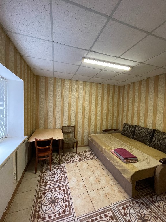 Здається в оренду 1-кімнатна квартира у Кропивницькому, цена: 500 грн - фото 1