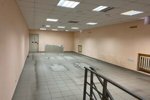 Продажа объекта сферы услуг, Чернигов, р‑н. Центр, Гетьмана Полуботка улица, дом 7