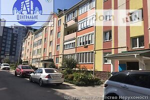 Долгосрочная аренда квартиры, Черновцы, р‑н. Комарова-Красноармейская, Героев Майдана (Красноармейская) улица