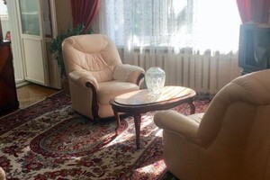 Продаж квартири, Запоріжжя, р‑н. Вознесенівський (Орджонікідзевський), Немировича-Данченка вулиця, буд. 1111