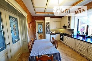 Продаж квартири, Київська, Києво-Святошинський, c. Гореничі, Молодіжна вулиця