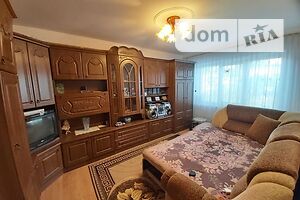 Продажа квартиры, Черновцы, р‑н. Проспект, Колос Майдану Героев, дом 63