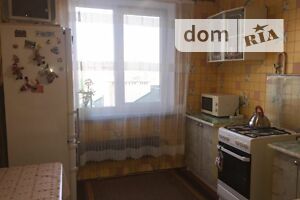 Продаж квартири, Чернівці, р‑н. Комарова-Красноармійська, Комарова Володимира вулиця
