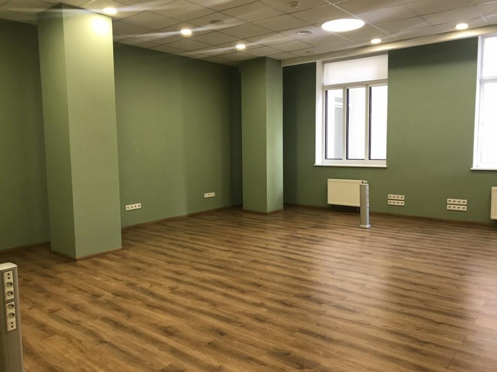 Сдается в аренду офис 215 кв. м в бизнес-центре - фото 3