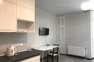 Продаж квартири, Одеса, р‑н. Приморський, Гагарінське плато, буд. 9