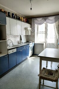 Продаж квартири, Одеса, р‑н. Київський, Контр-адмірала Луніна вулиця, буд. 7б