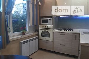 Продажа квартиры, Киев, р‑н. Академгородок, ст.м. Академгородок, Генерала Наумова улица, дом 37б