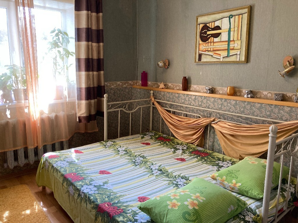 Сдается в аренду одноэтажный дом с балконом, цена: 2700 грн - фото 1