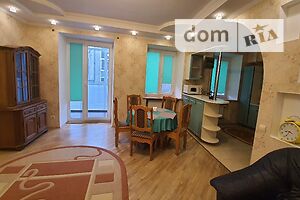 Здається в оренду 3-кімнатна квартира у Луцьку, цена: 1200 грн