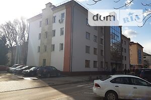 Долгосрочная аренда офисного помещения, Ивано-Франковск, р‑н. Центр, Военных Ветеранов улица, дом 12