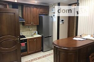 Довгострокова оренда квартири, Львів, р‑н. Галицький, Ринок площа