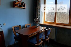 Продажа квартиры, Киев, р‑н. Академгородок, ст.м. Житомирская, Семашко улица, дом 21