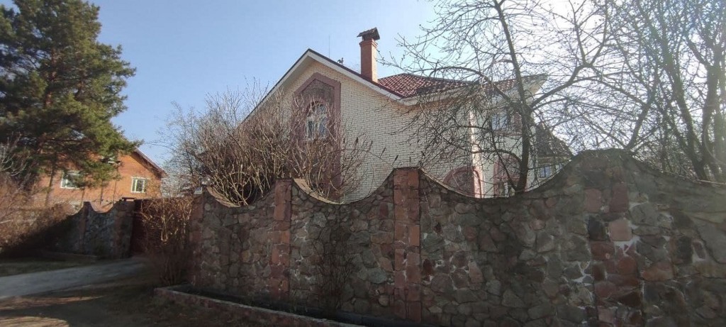 Продається будинок 2 поверховий 180 кв. м з бесідкою, цена: 230000 $ - фото 1