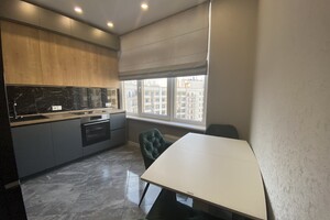 Продаж квартири, Одеса, р‑н. Приморський, Каманина, буд. 0