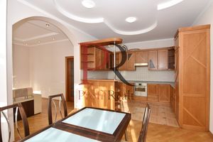Продаж квартири, Київ, р‑н. Оболонський, ст.м. Оболонь, Иорданская улица, буд. 9к