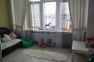 Продается 2-комнатная квартира 74 кв. м в Киеве, наб. Днепровская