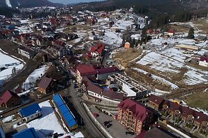 Продаж приміщення вільного призначення, Івано-Франківська, Буковель, Подина