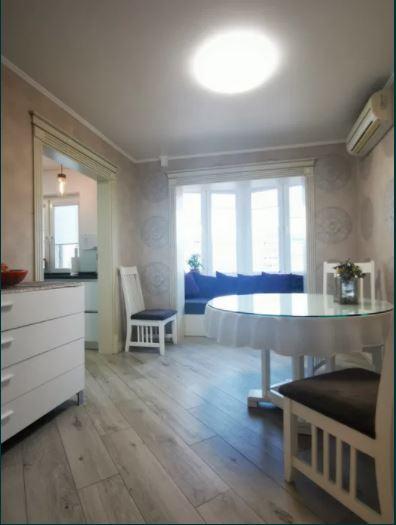 Продается 4-комнатная квартира 85 кв. м в Одессе, ул. Академика Вильямса - фото 1