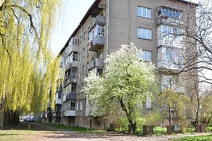 Продаж квартири, Івано-Франківськ, р‑н. Центр, Слави Стецько вулиця