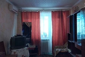 Продаж квартири, Харків, р‑н. ХТЗ, ст.м. Індустріальна, Миру бульвар, буд. 98