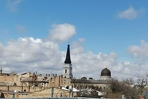 Продаж квартири, Одеса, р‑н. Приморський, Жуковського вулиця