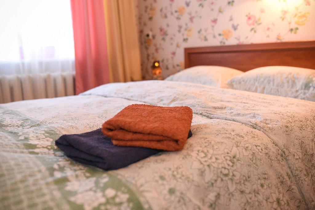Сдается в аренду 2-комнатная квартира в Шостке, цена: 1000 грн - фото 1