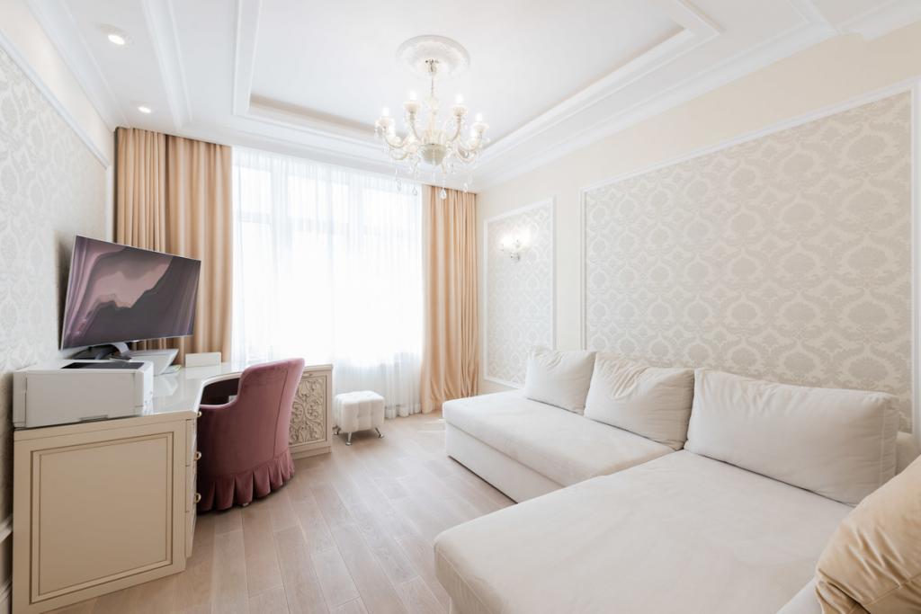 Продается 4-комнатная квартира 140 кв. м в Киеве, ул. Андрея Верхогляда(Драгомирова), 11 - фото 1