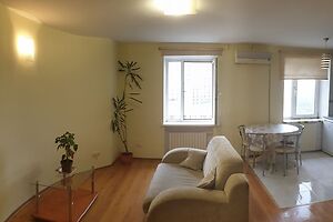 Продажа квартиры, Одесса, р‑н. Приморский, Солнечная улица, дом 10