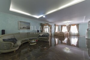 Продается дом на 3 этажа 850 кв. м с мебелью, цена: 950000 $