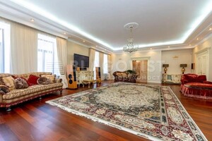 Продается 4-комнатная квартира 278 кв. м в Киеве, ул. Архитектора Городецкого