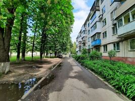 Продається 3-кімнатна квартира 57.4 кв. м у Кременчуку, вулВадима Пугачова