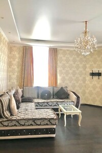 Продается 2-комнатная квартира 95 кв. м в Одессе, плато Гагаринское ул