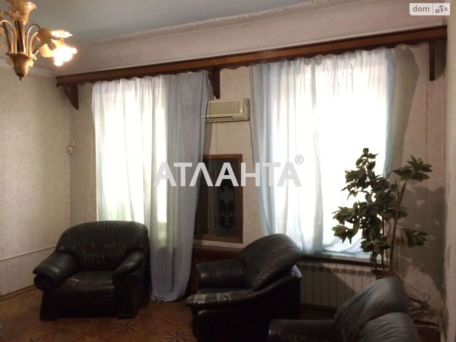Продається 4-кімнатна квартира 470 кв. м у Одесі - фото 1