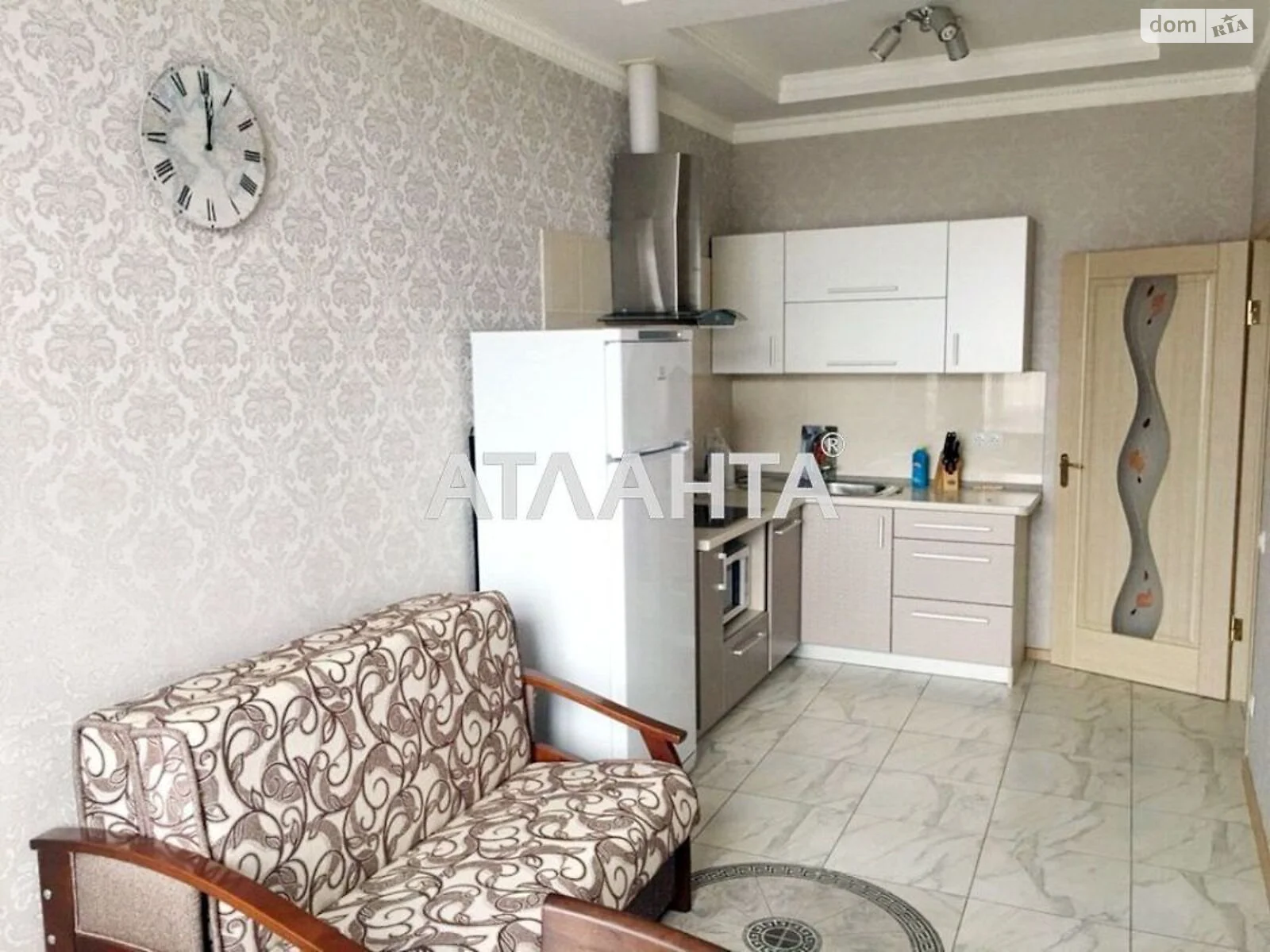 Продается 4-комнатная квартира 93 кв. м в Одессе, ул. Генуэзская, 5 - фото 1