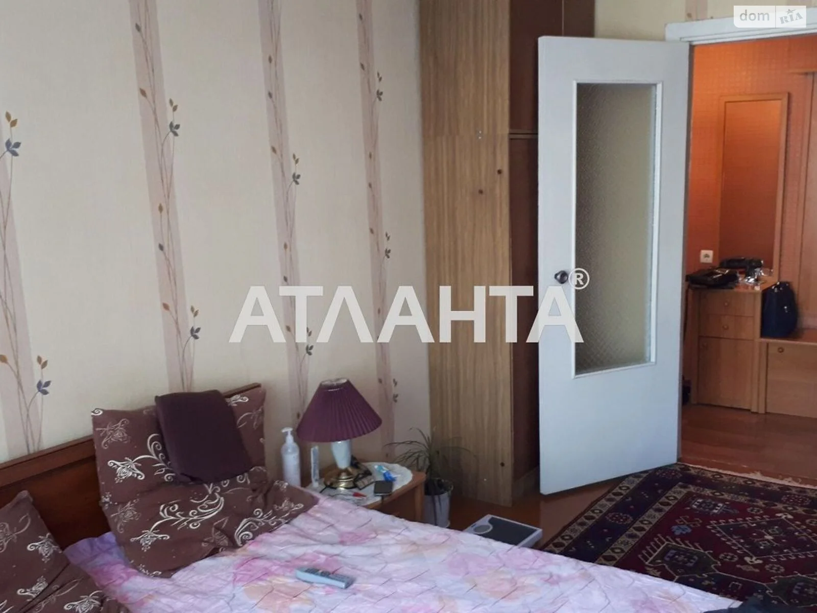 Продається 2-кімнатна квартира 56 кв. м у Чорноморську, вул. 1 Травня - фото 1