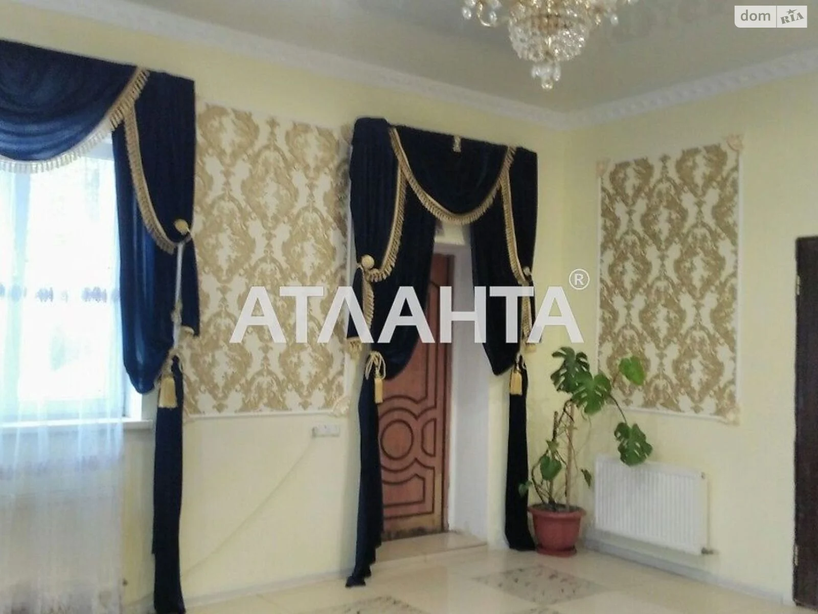 Продается дом на 2 этажа 200 кв. м с террасой, цена: 125000 $ - фото 1