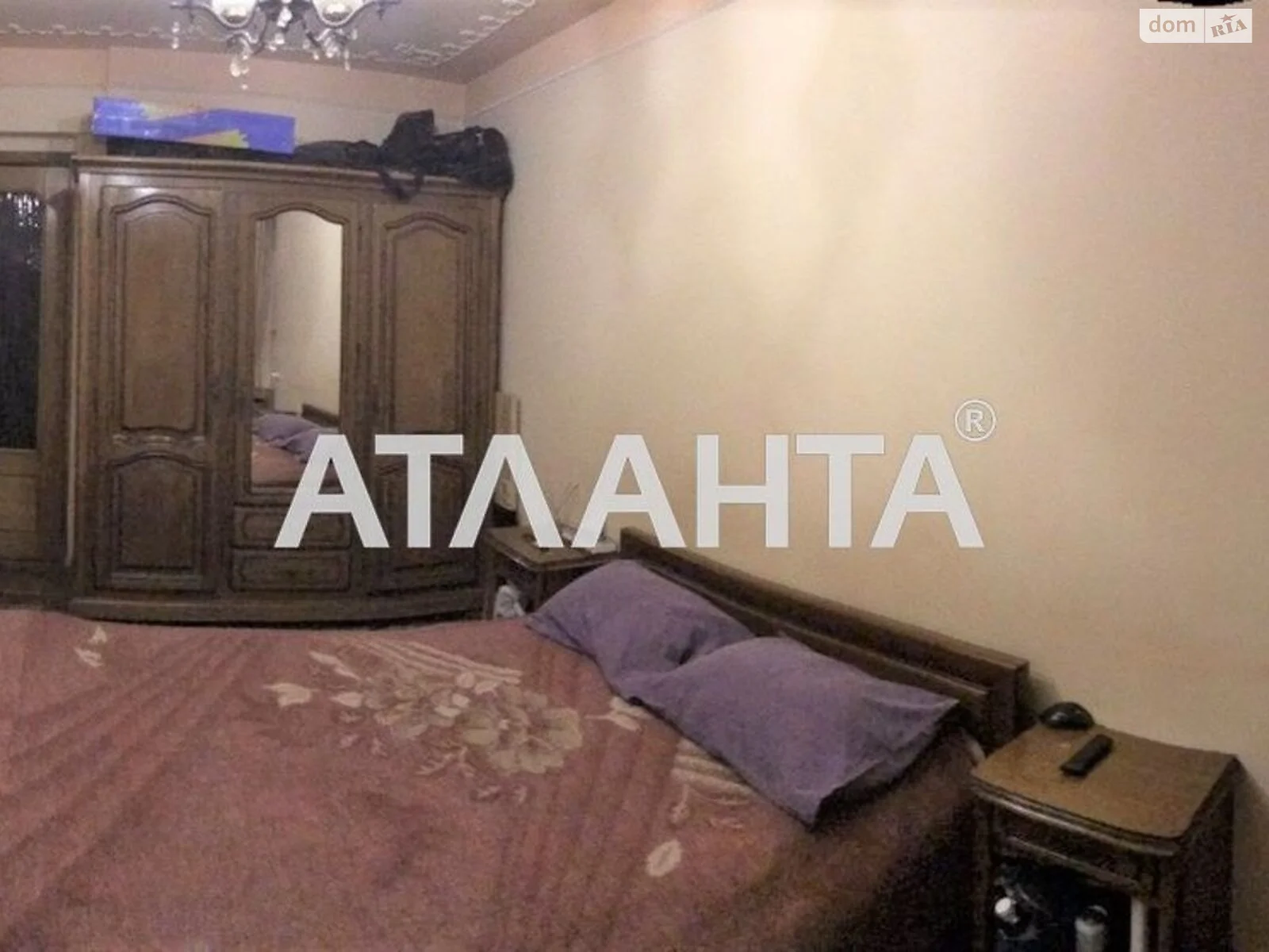 Продається 3-кімнатна квартира 63 кв. м у Одесі, вул. Полтавська