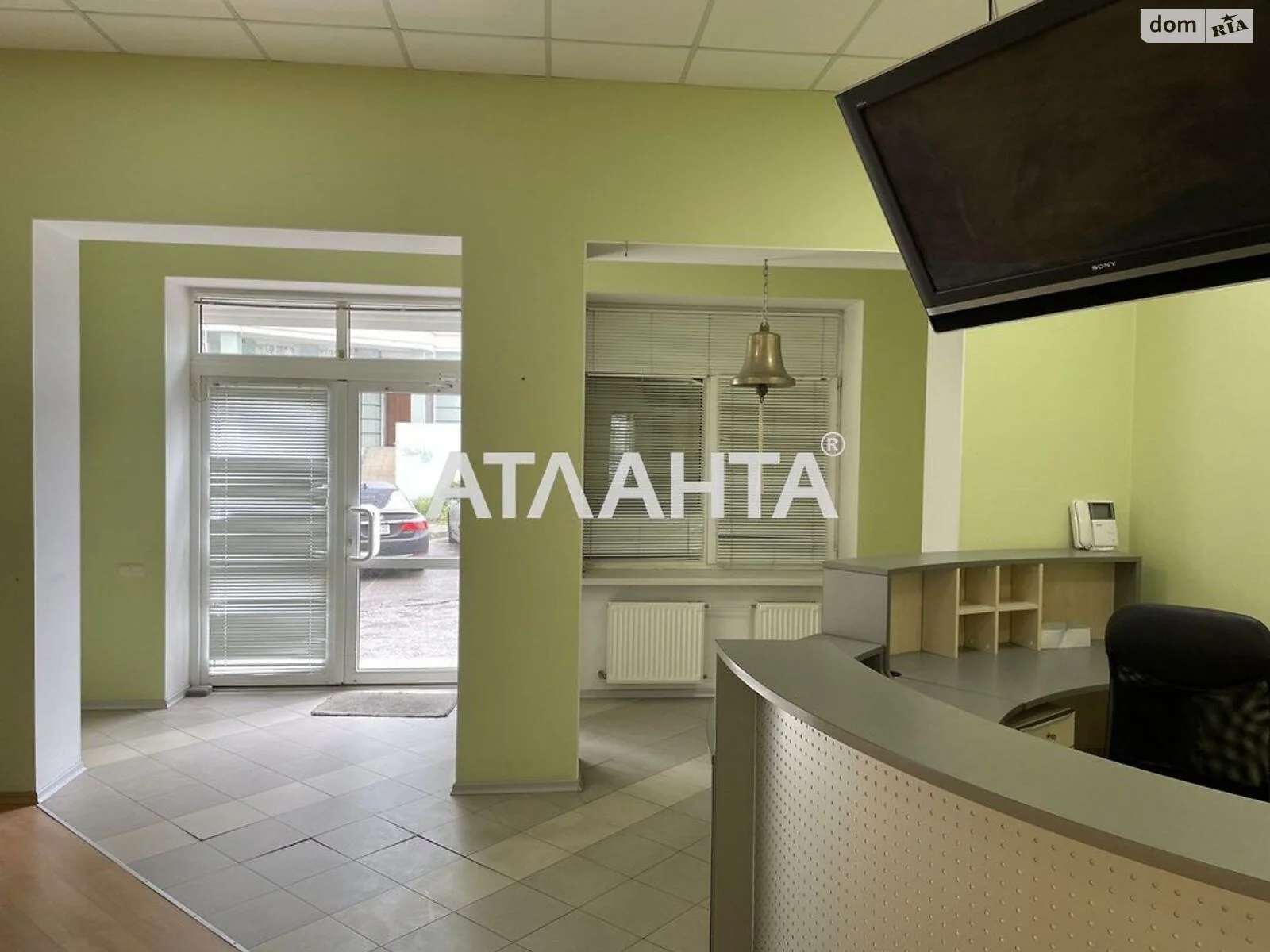 Продається офіс 109 кв. м в бізнес-центрі, цена: 68000 $