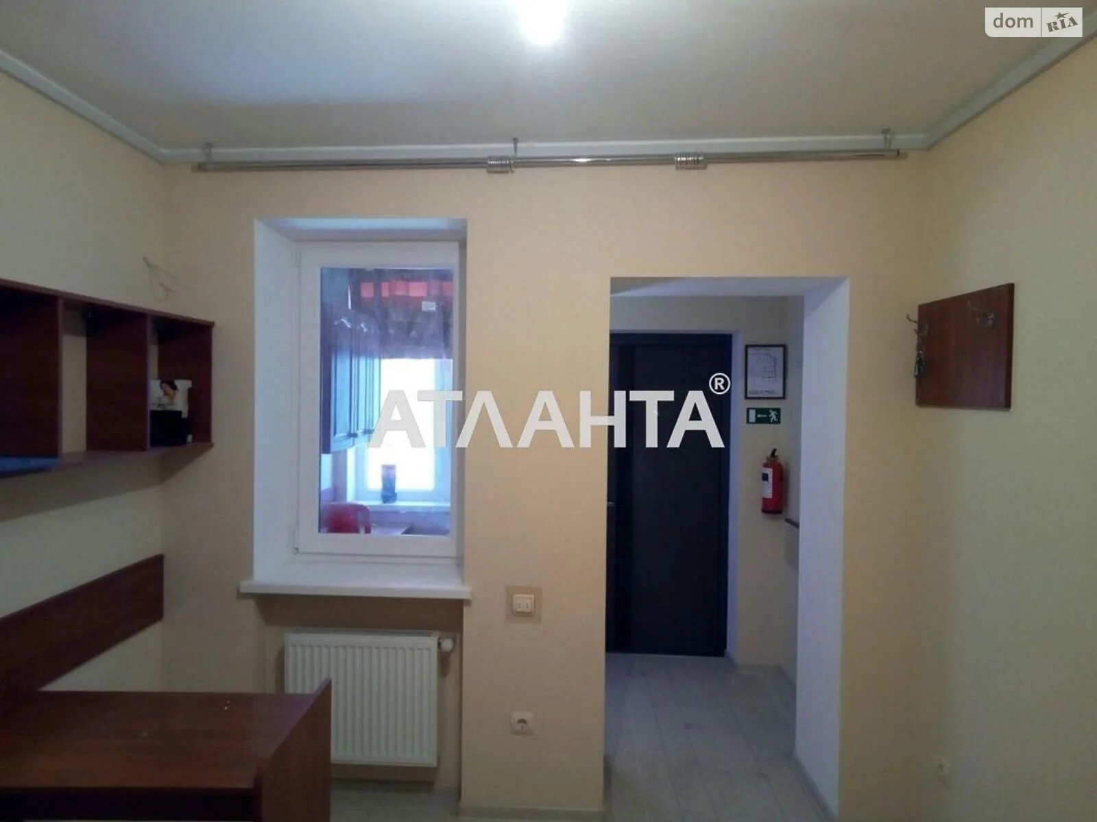 Продается офис 47 кв. м в бизнес-центре, цена: 38000 $