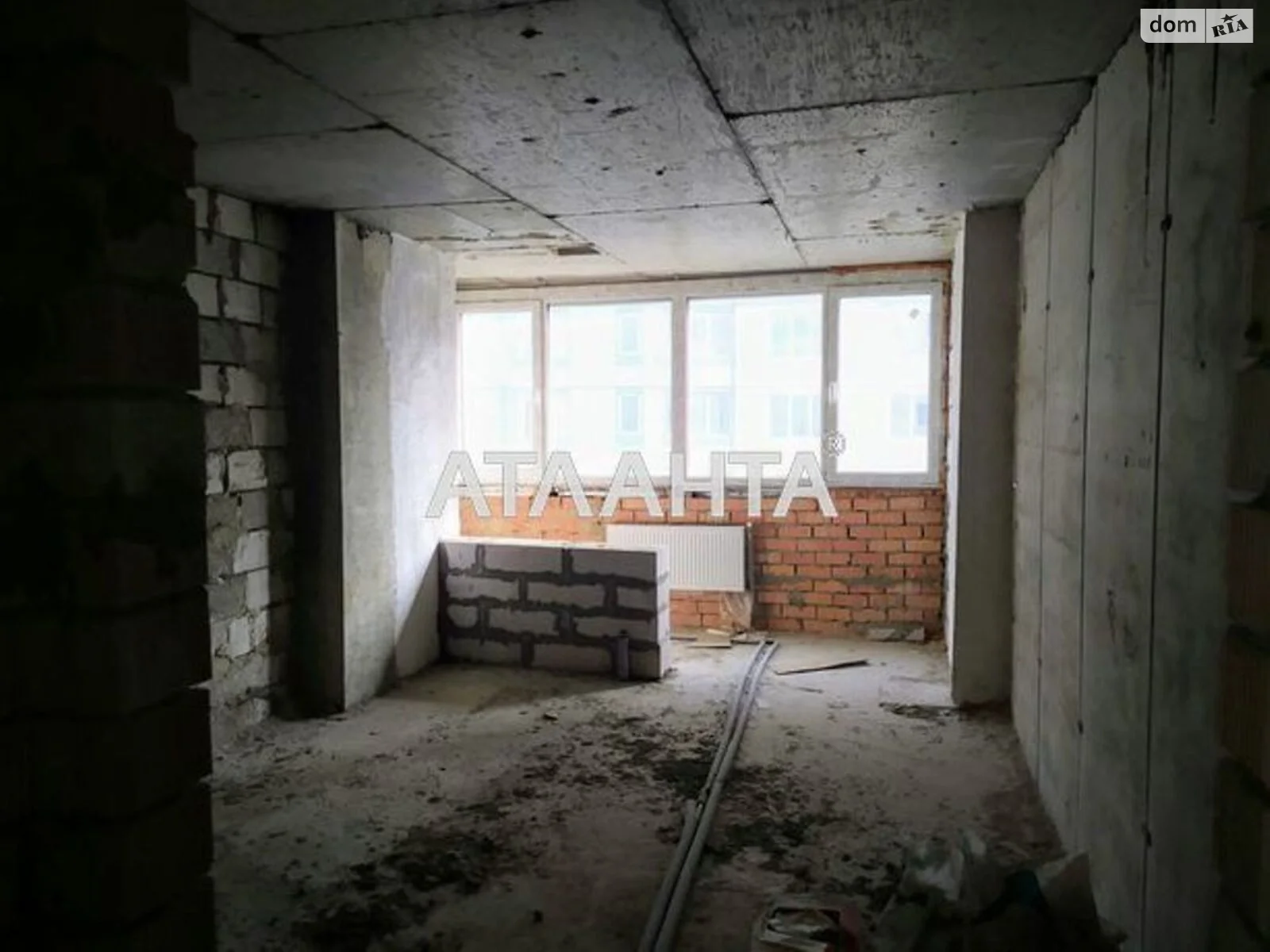 Продается 1-комнатная квартира 32 кв. м в Черноморске, ул. Парусная