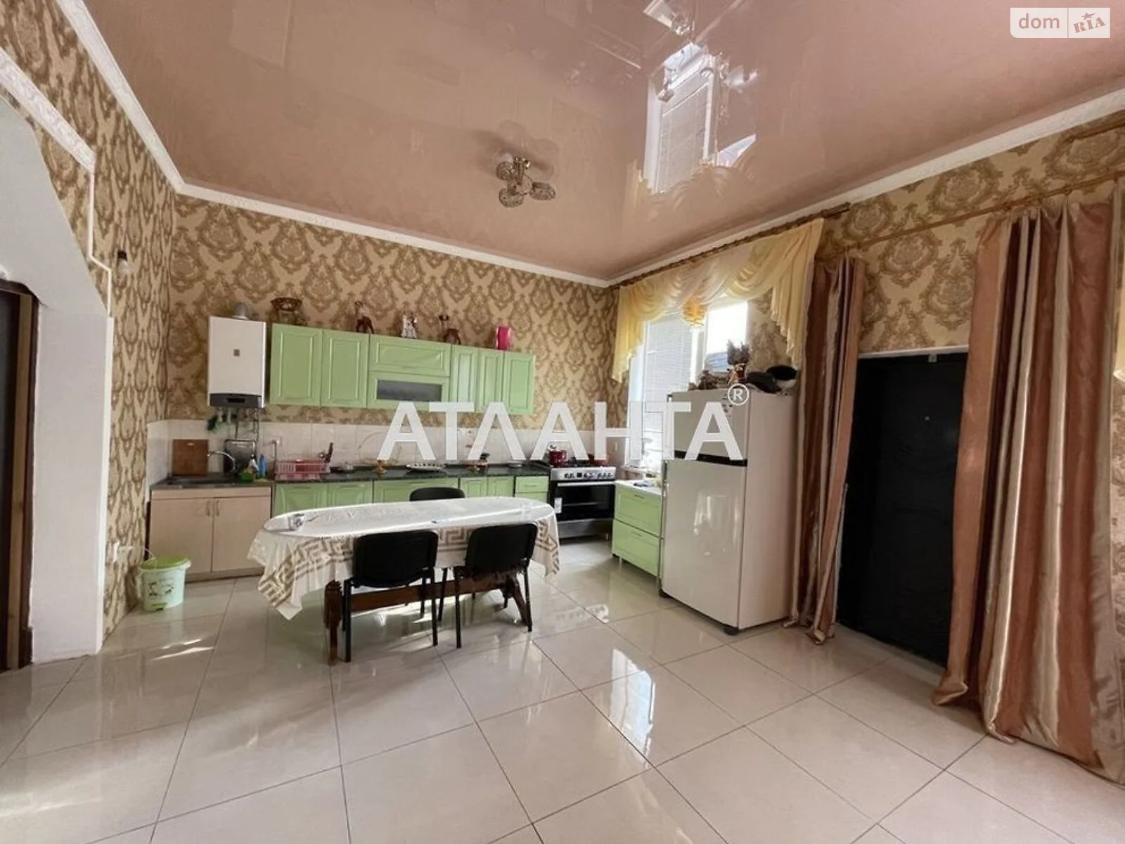 Продается дом на 2 этажа 120 кв. м с балконом, цена: 85000 $ - фото 1