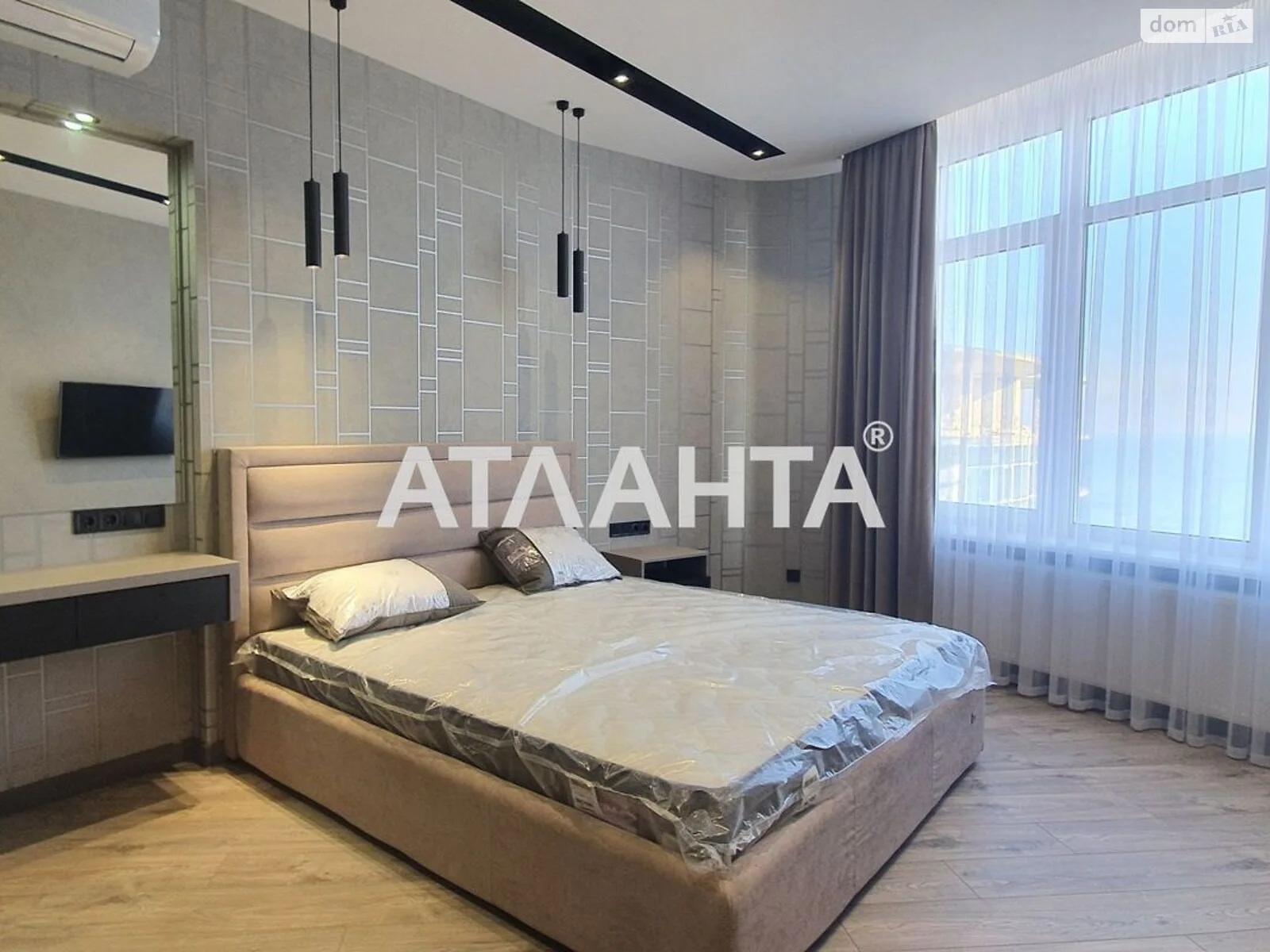 Продается 2-комнатная квартира 85 кв. м в Одессе, пер. Мореходный - фото 1