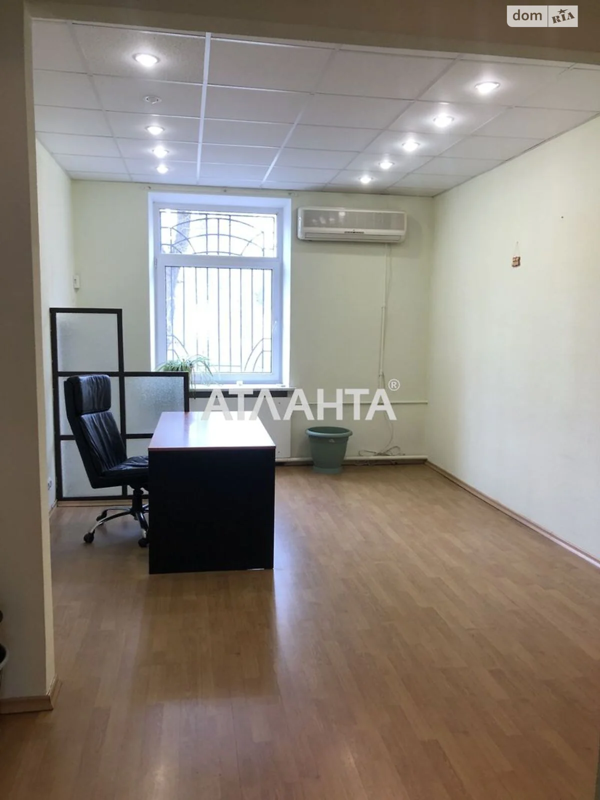 Продается офис 66.5 кв. м в бизнес-центре, цена: 65000 $ - фото 1