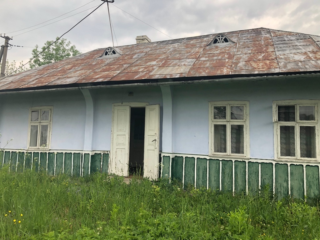 Продається одноповерховий будинок 42 кв. м з балконом, цена: 10200 €