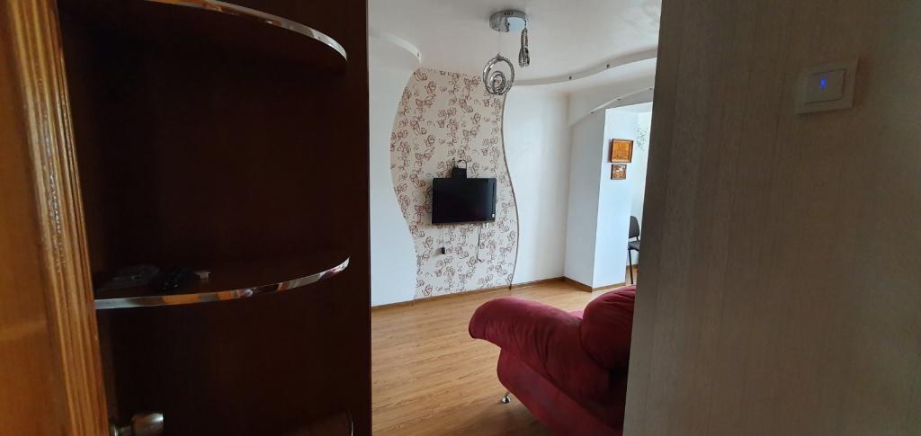 Сдается в аренду 3-комнатная квартира 58 кв. м в Ровно, ул. Александра Борисенко(Короленко), 3 - фото 1