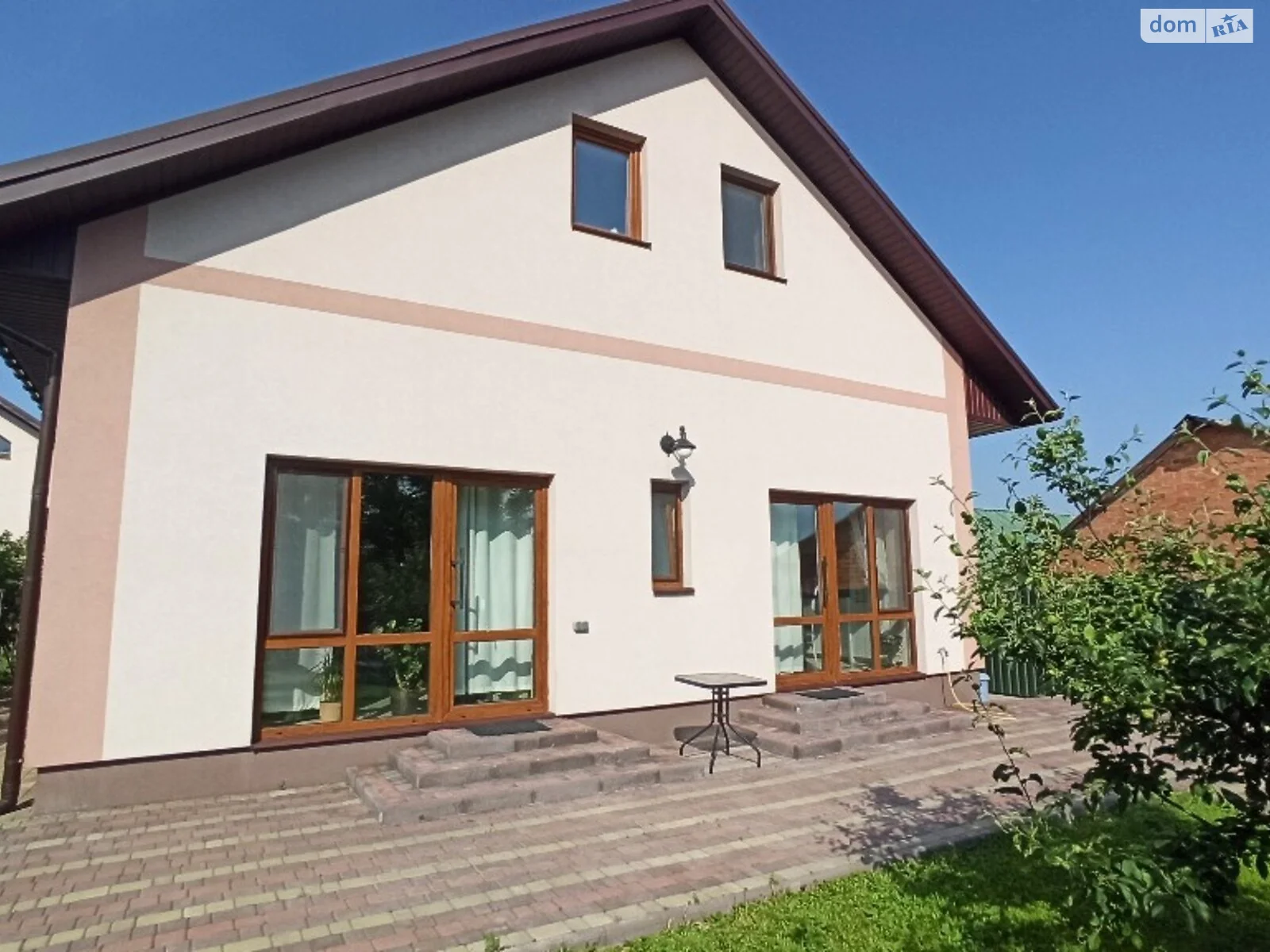 Продается одноэтажный дом 140 кв. м с садом, цена: 178000 $ - фото 1