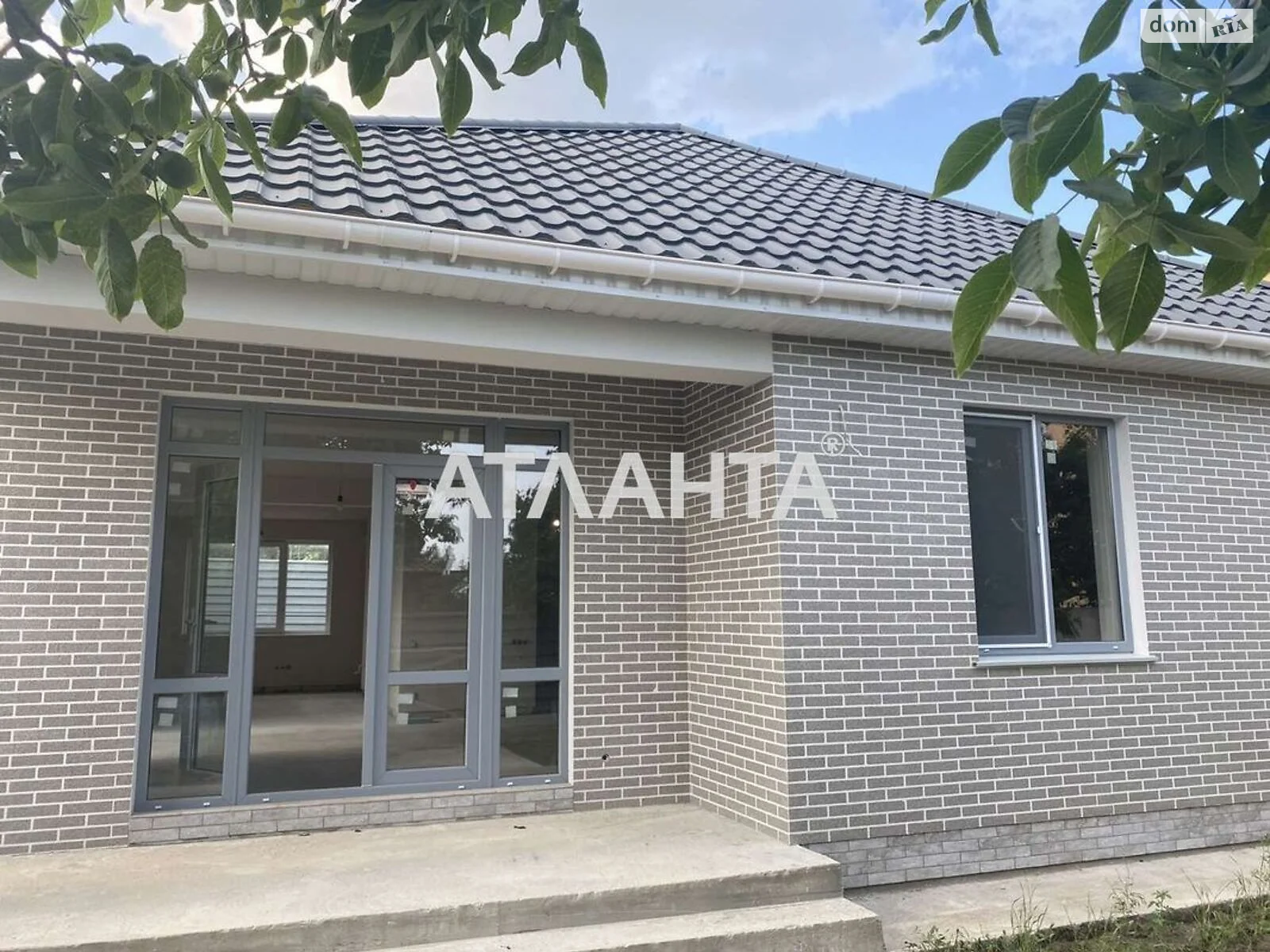 Продается одноэтажный дом 123 кв. м с террасой, цена: 125000 $